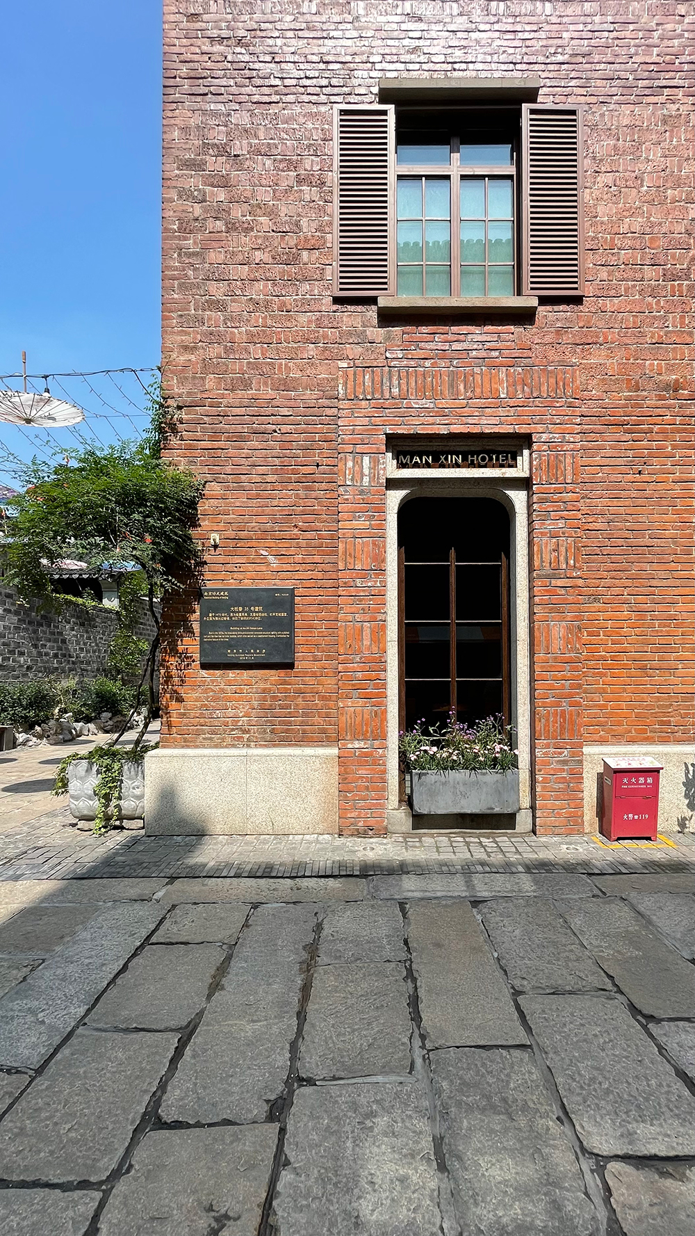 历史建筑街景.jpg
