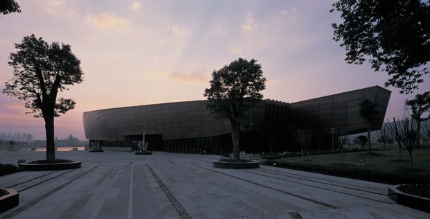 图 1